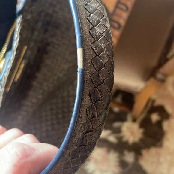 Stunning Dark Green Prada leather Tote Bag - Picture 10 of 16